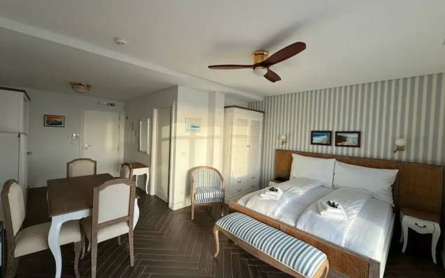 Ocean View Apartments - Ocean View