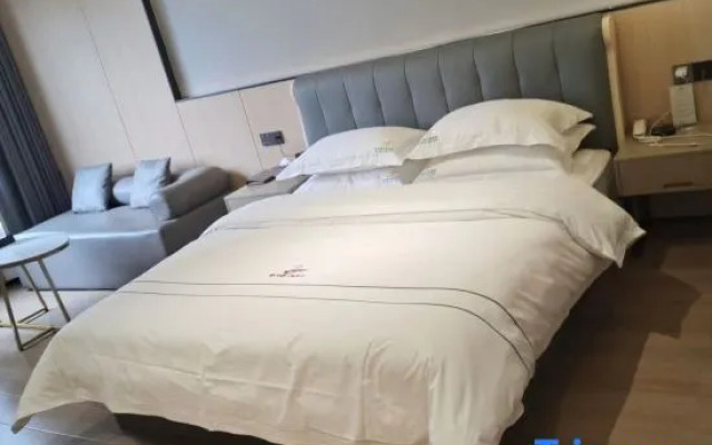 Xiaotian'e Themed Hotel