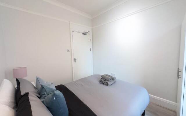 The King's Cross Boutique Apartment!!!