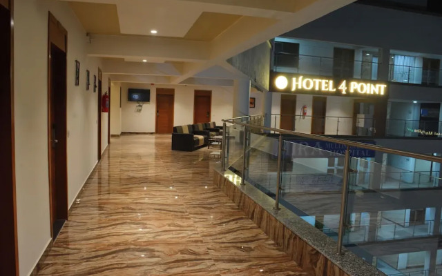 Hotel 4 Point