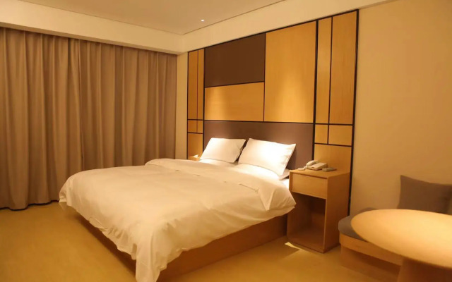 Ji Hotel (Lianyungang Haining Middle Road)