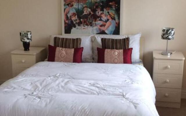Jomi B&B
