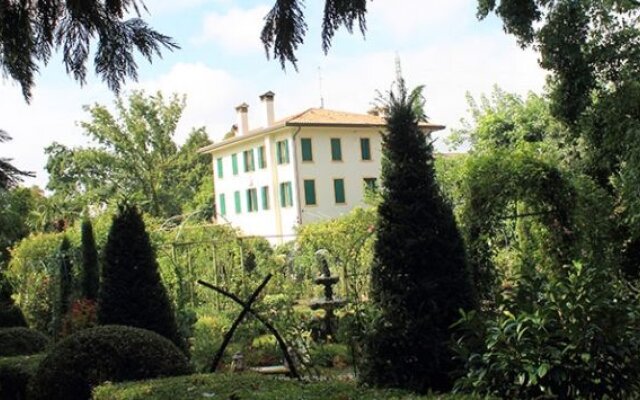 B&B The Home Villa Leonati