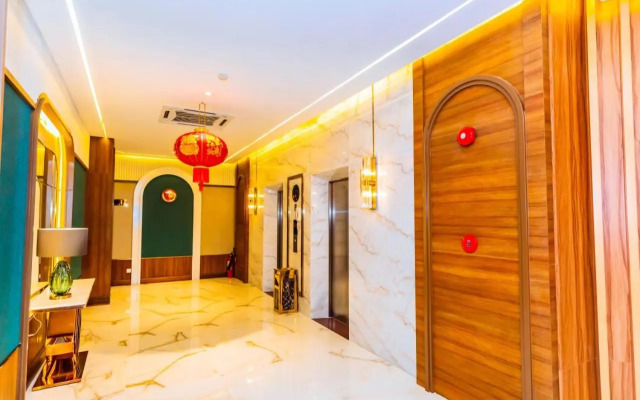 Titan King Casino and Resort