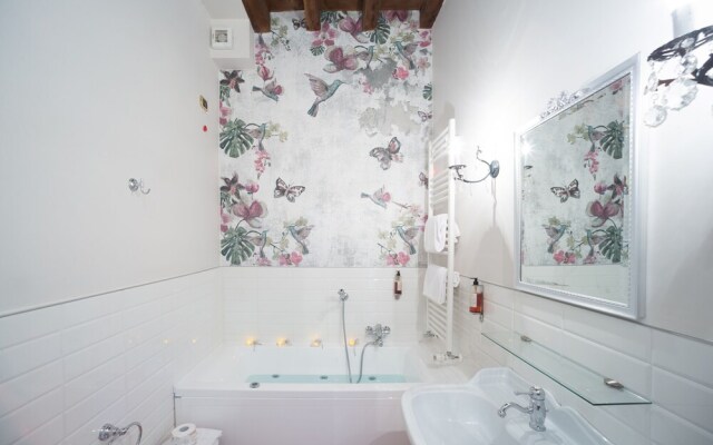 Stunning 15-bed Villa in Dolo, Close to Venice, IT