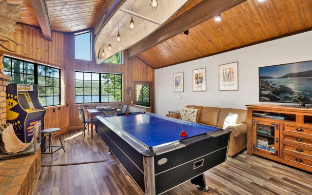 Serenity Cove Lake House #2472 by Big Bear Vacations