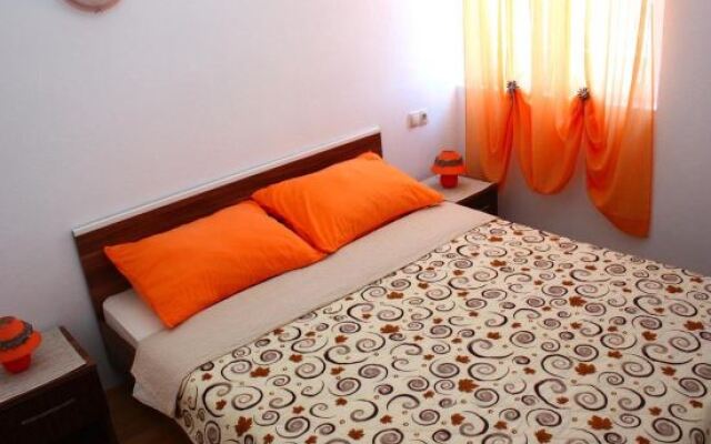 Apartments Dvije Palme