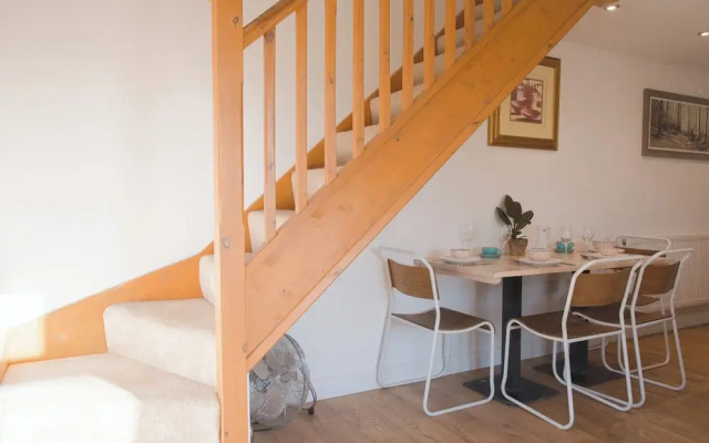 Beautiful Barn Conversion-Escape for 12