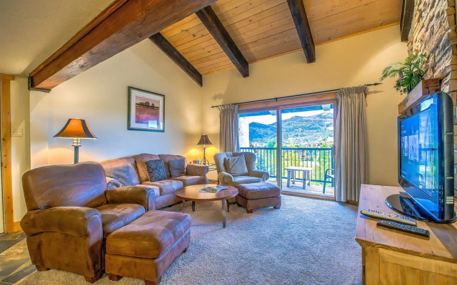 The Rockies by Retreatia