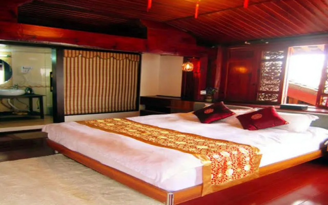 Lijiang Moonlight Inn