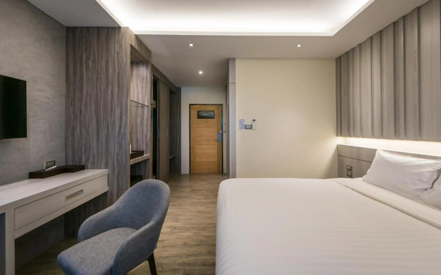 Nadee 10 Resort & Hotel