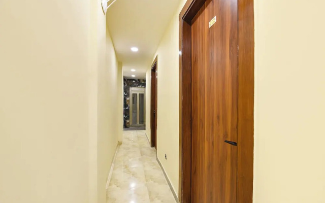 Fabhotel Yash Residency