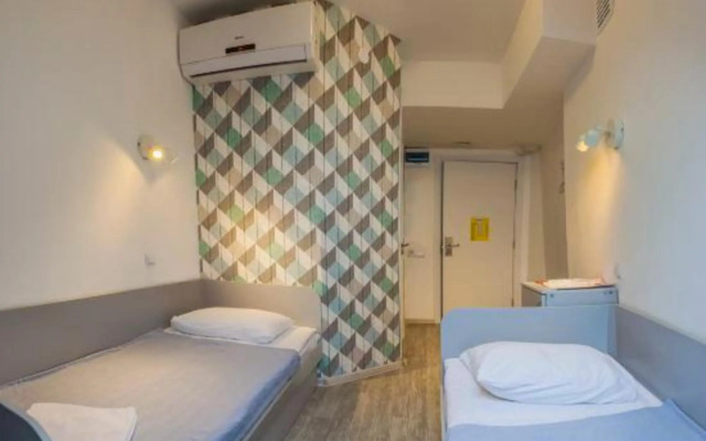 Art Kommunalka Hotel