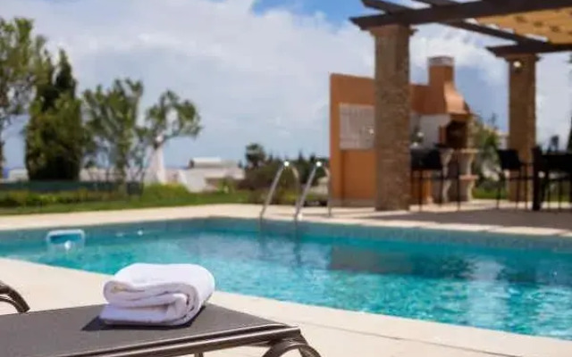 Colina Villas with Private Pool