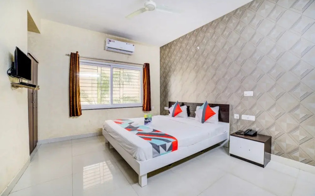 OYO 10226 Hotel 7 Sandz