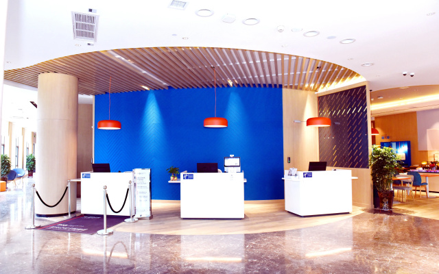 Holiday Inn Express Suzhou Zhouzhuang Ancient Town by IHG