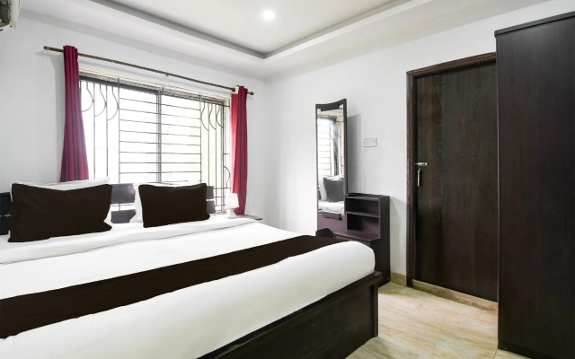 OYO 8812 White Palace Hotel & Resort New Alipore