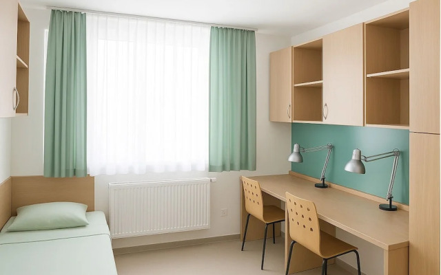 Urbannest Private Hostel Rooms