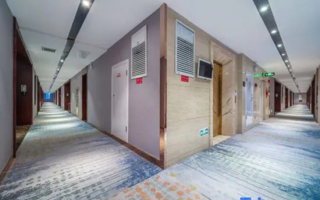 Wu Hua Tian Yue Hotel (Zhongwei Gulou South Street Branch)