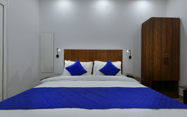 Hotel Admire Inn By F9 Hotels