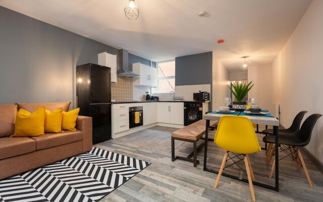Oak Suite - Talbot Road - Blackpool - Spacious