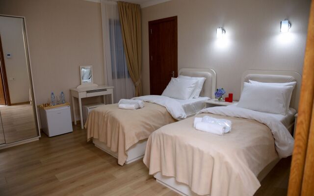 Отель Grand Hotel Luna