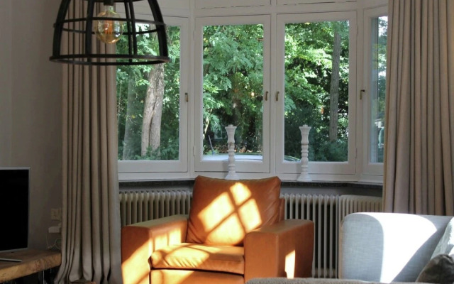 Spacious Holiday Home in Borkel en Schaft With Garden