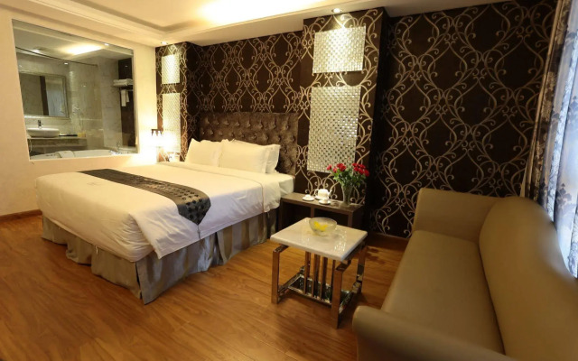 Sunflower Saigon Hotel