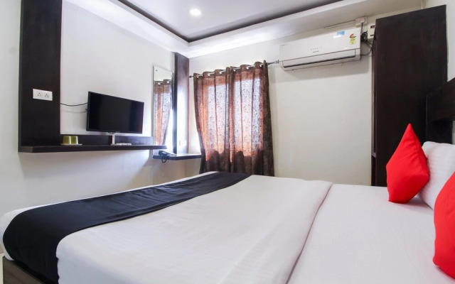OYO Townhouse 693 MANSION SUITES