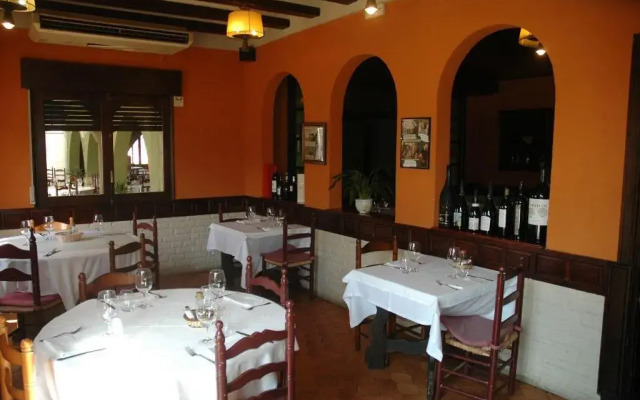 Hotel Restaurant El Bosc
