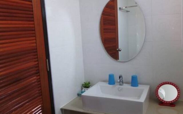 The Memories Holiday Home Beachside & Mini Zoo Samui Lamai