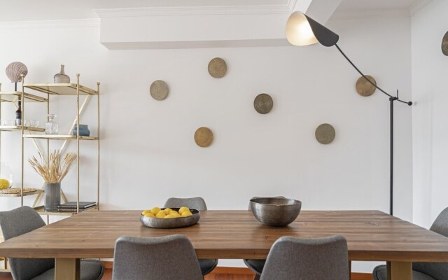 Duplex With sea and Mountain Views, Casa do Castelo