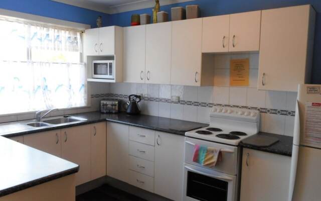 Sunseekers at Hat Head