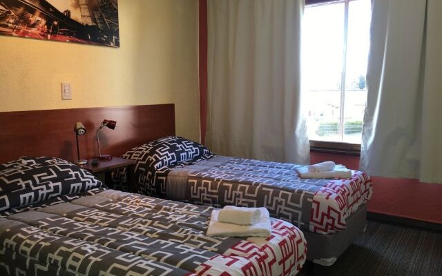 Italia inn Hostel