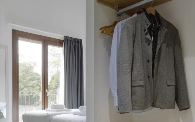 IRAIPE Estella Rooms