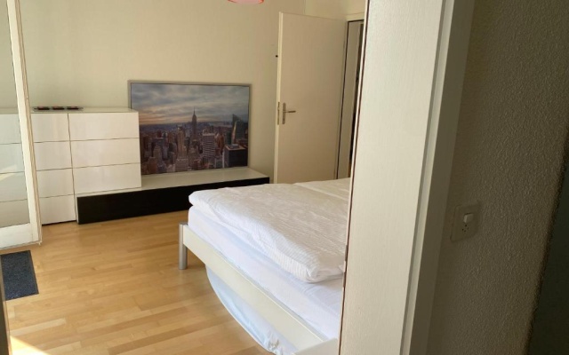 A beautiful apartment with direct view at the lake for 4 persons – Guest Rooms – Weggis