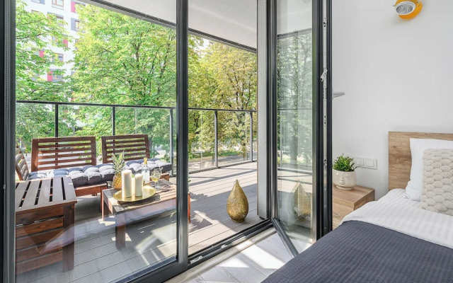 Lumina spacious apartments in Warsaw