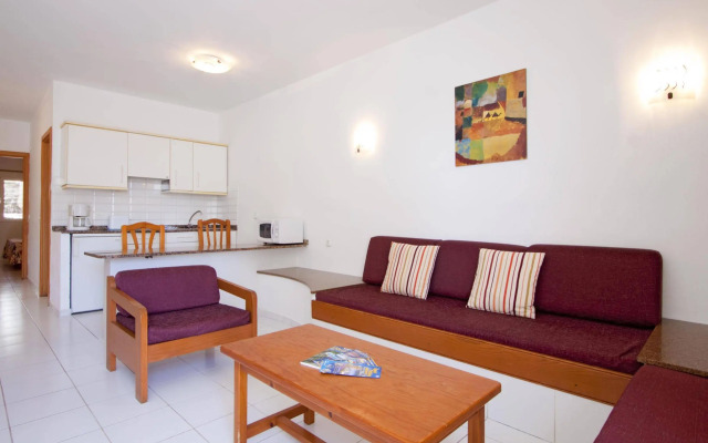 Arena Dorada - Apartments