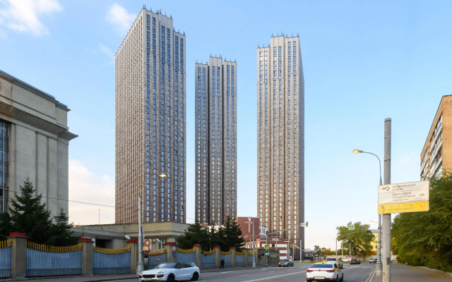 Апартаменты в небоскрёбе, центр Москвы