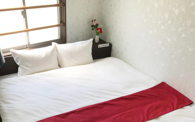 Bougainvillea Hino Hotel
