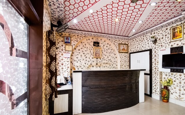 Kesar Palace by OYO Rooms