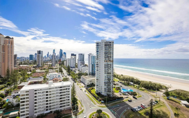 ULTIQA Beach Haven At Broadbeach