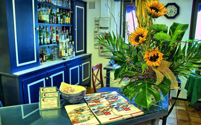 Hotel Restaurant Bleu France