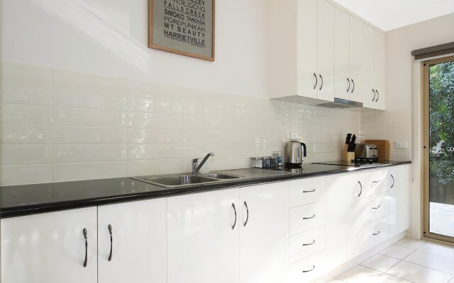 Bright Delight - Modern Luxury