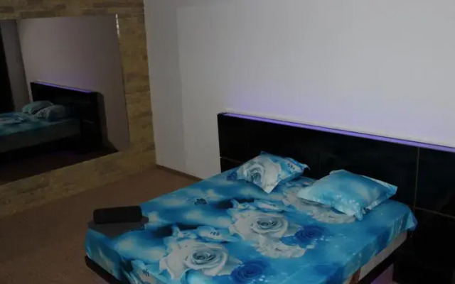 Bijou Studio