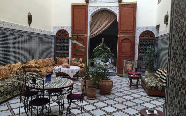 Riad Salma