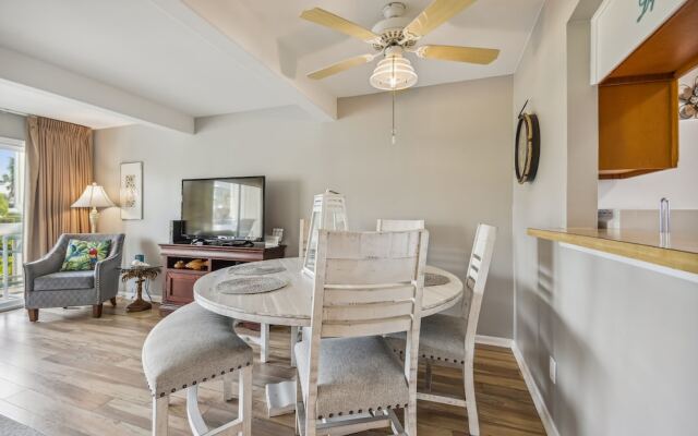 Sandpiper Cove 3104 2 Bedroom Condo by RedAwning