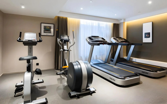 Atour Hotel May Fourth Square Qingdao