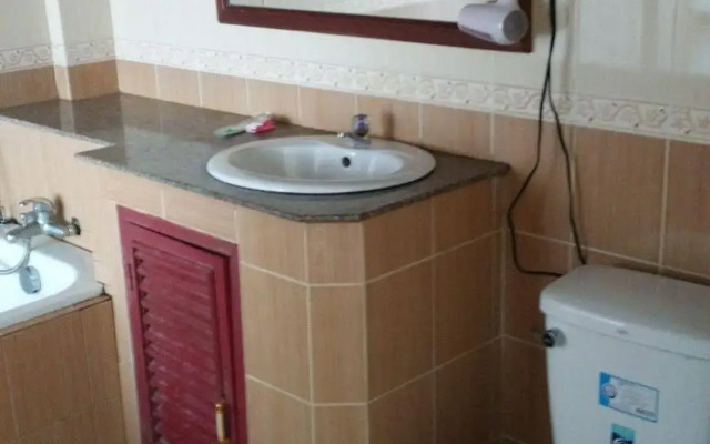 Thavisouk Hotel