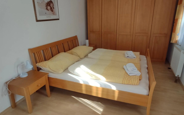 Lipno Riviéra - Myši v botě